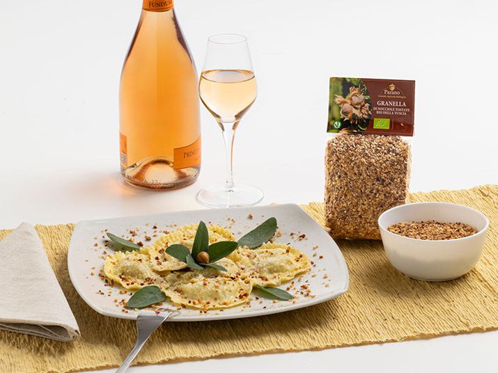 Granella di nocciole tostate biologiche per primi piatti - Granella di nocciole piatti salati - Parano BIO