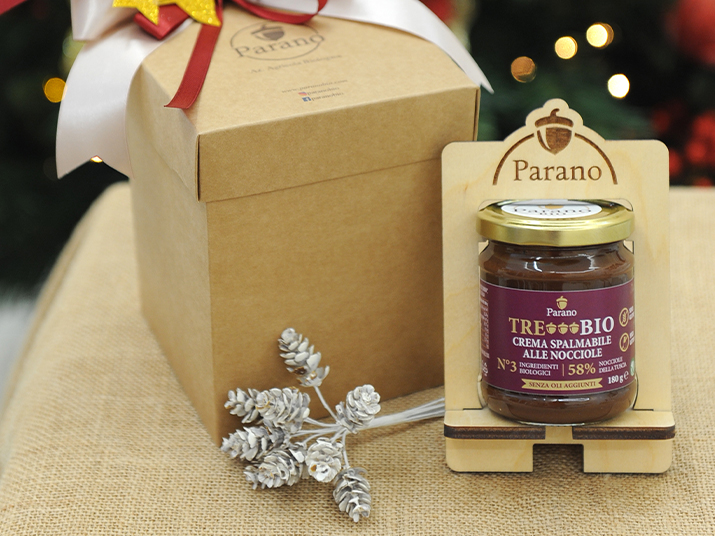 box-crema-nocciole-supporto-telefono-ambientata-paranobio